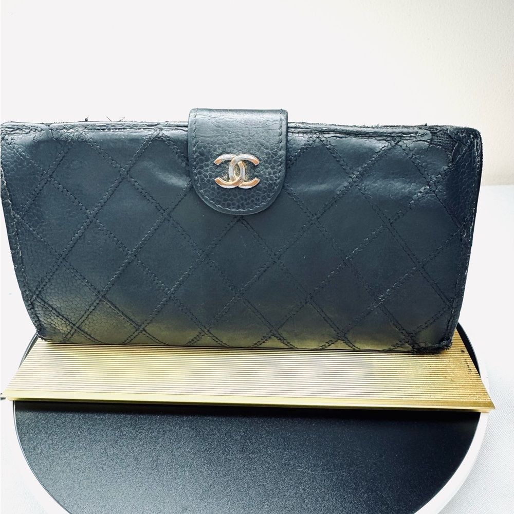 Chanel Bicolore wallet